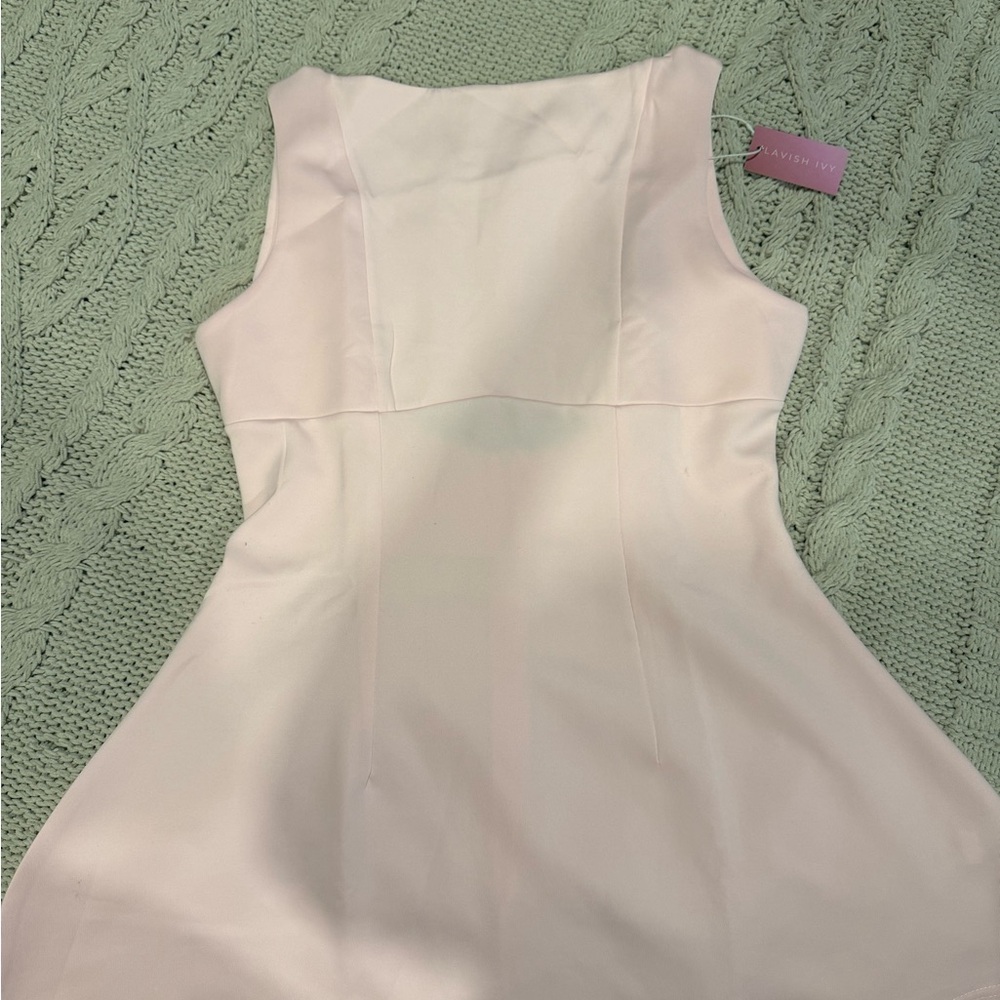 Elegant Pink Sleeveless Dress